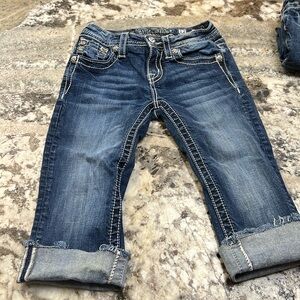 Miss me cuffed capri. Frayed hems girls 12